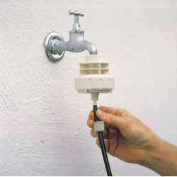 Reduktor ciśnienia do zestawu nawadniającego