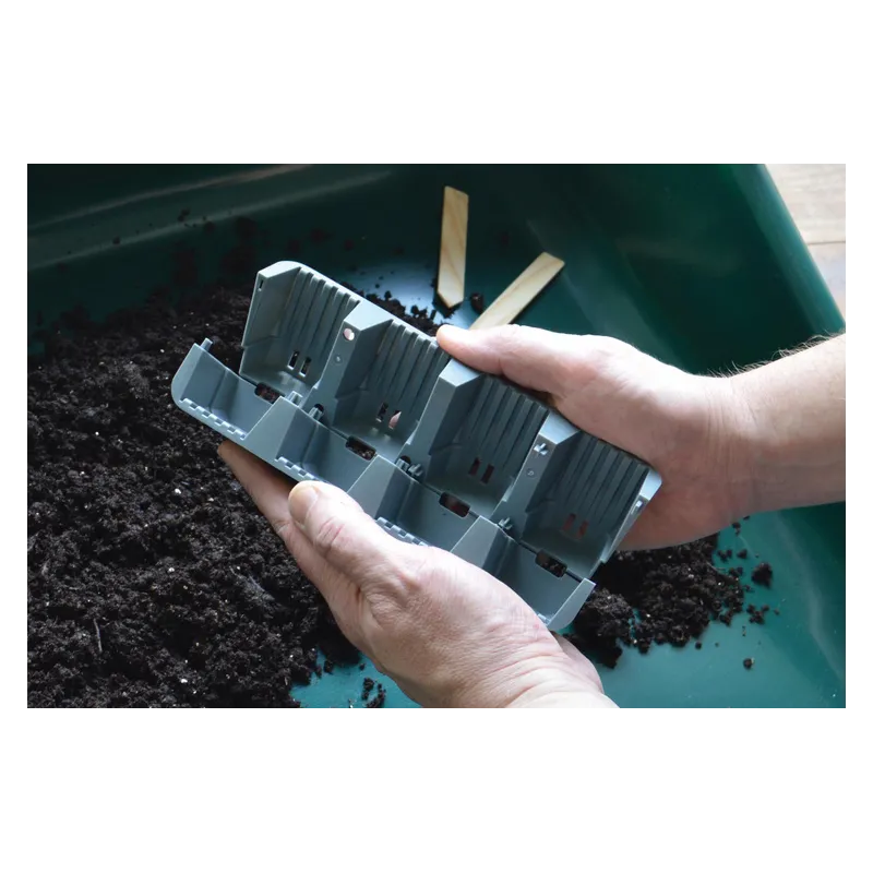 Samonawadniający propagator Garland z 24 wkładami do ukorzeniania 38x23xh14cm G241