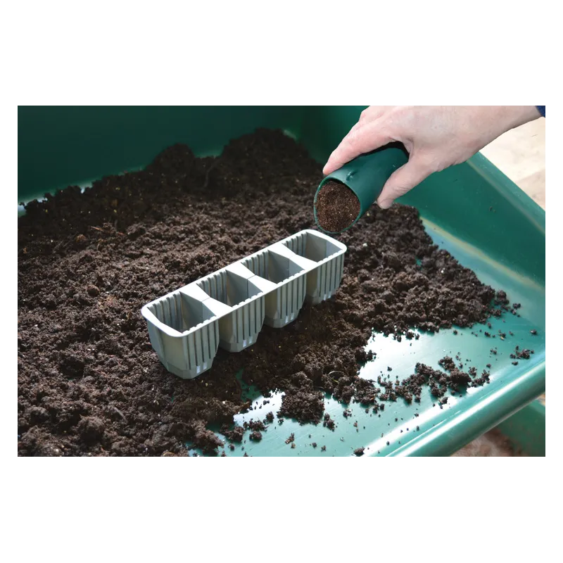 Samonawadniający propagator Garland z 24 wkładami do ukorzeniania 38x23xh14cm G241